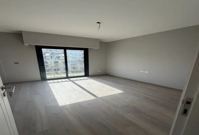 112970603 - Property Image 2