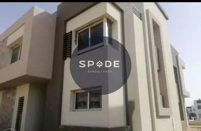 Townhouse - 4 Bedrooms - 4 Bathrooms for sale in Hyde Park - New Cairo City - Cairo