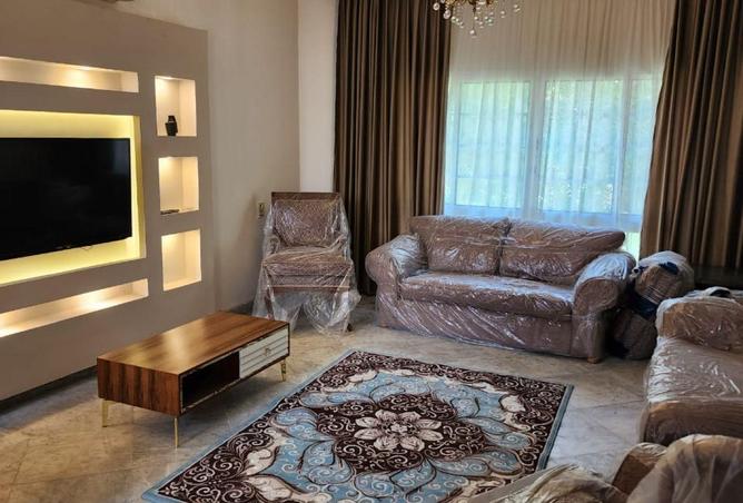 8600804 - Property Image 2