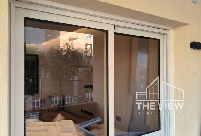 8421917 - Property Image 3