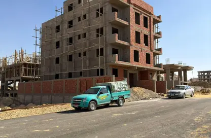 Apartment - 2 Bedrooms - 2 Bathrooms for sale in Bait Alwatan - The 5th Settlement - New Cairo City - Cairo