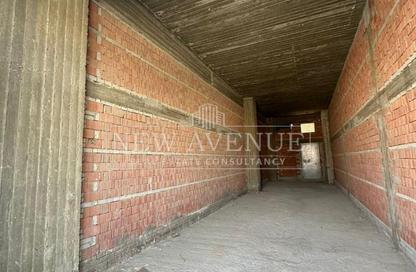 Retail - Studio for sale in 5A by The Waterway - Ring Road - The 5th Settlement - New Cairo City - Cairo