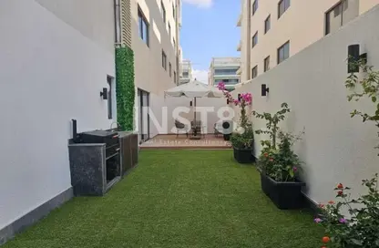 Apartment - 2 Bedrooms - 2 Bathrooms for sale in Lake View Residence - 5th Settlement Compounds - The 5th Settlement - New Cairo City - Cairo