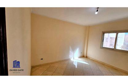 شقة - 2 غرف نوم - 1 حمام للبيع في الحي السابع - الشيخ زايد - الجيزة شقة - 2 غرف نوم - 1 حمام للبيع في الحي السابع - الشيخ زايد - الجيزة