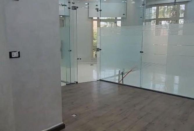 52184092 - Property Main Image