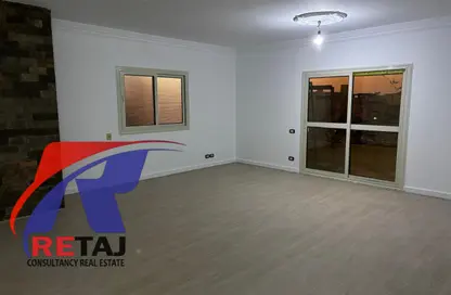 Apartment - 3 Bedrooms - 2 Bathrooms for rent in Al Sadat Axis - The 1st Settlement - New Cairo City - Cairo