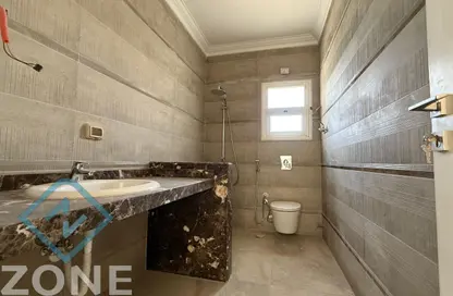 Villa - 4 Bedrooms - 4 Bathrooms for sale in Privado - Madinaty - Cairo