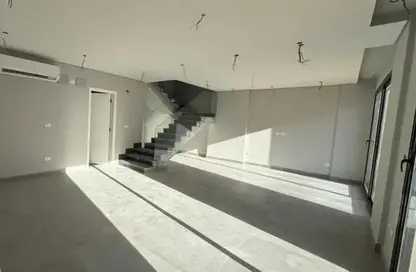 دوبلكس - 4 غرف نوم - 3 حمامات للايجار في فيلدج ويست - كمبوندات الشيخ زايد - الشيخ زايد - الجيزة