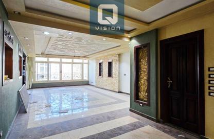 Apartment - 3 Bedrooms - 3 Bathrooms for rent in Ashgar Darna - Zahraa El Maadi - Hay El Maadi - Cairo