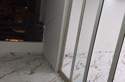 Office Space - 3 Bedrooms - 2 Bathrooms for rent in Mostafa Al Nahas St. - 6th Zone - Nasr City - Cairo