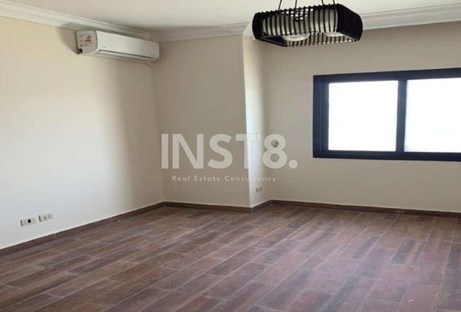 53728448 - Property Image 3