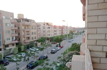 Apartment - 3 Bedrooms - 2 Bathrooms for rent in 8th District - Sheikh Zayed City - Giza