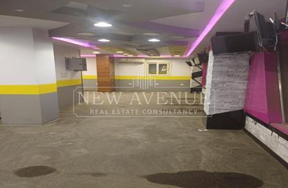 Retail - Studio - 4 Bathrooms for sale in Wezaret Al Zeraa St. - Dokki - Giza