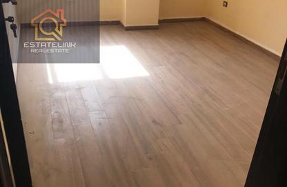 (بنتهاوس  (روف - 4 - 3 للايجار في شارع زيزينيا - المستثمرين الجنوبية - مدينة القاهرة الجديدة - القاهرة