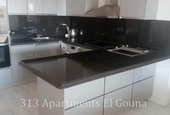 8576056 - Property Image 2