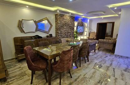 Apartment - 2 Bedrooms - 1 Bathroom for sale in Khaled Ibn Alwaleed St. - Sidi Beshr - Hay Awal El Montazah - Alexandria