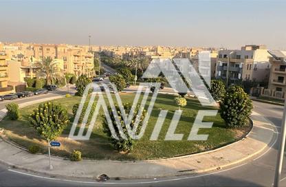 Apartment - 6 Bedrooms - 4 Bathrooms for sale in Al Narges 3 - Al Narges - New Cairo City - Cairo