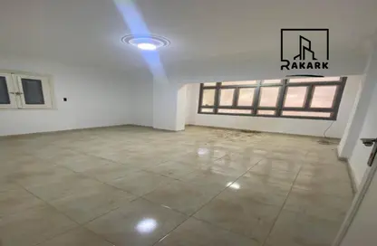 مساحات مكتبية - 2 غرف نوم - 2 حمامات للايجار في شارع سيد زكريا - شيراتون المطار - النزهة - القاهرة