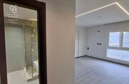 Apartment - 1 Bedroom - 2 Bathrooms for sale in Hyde Park - New Cairo City - Cairo