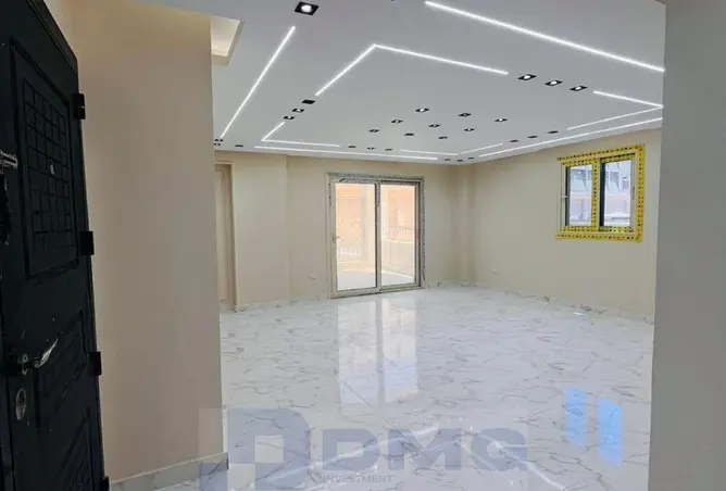 111888943 - Property Image 3
