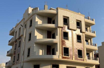 Apartment - 3 Bedrooms - 2 Bathrooms for sale in Bait Alwatan - The 5th Settlement - New Cairo City - Cairo