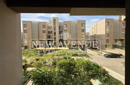 شقة - 3 غرف نوم - 3 حمامات للبيع في كمبوند فيلدج جاردن القطامية - كمبوندات التجمع الخامس - التجمع الخامس - مدينة القاهرة الجديدة - القاهرة