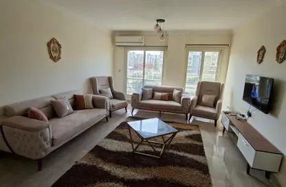 Apartment - 3 Bedrooms - 2 Bathrooms for rent in Janna 2 - Sheikh Zayed Compounds - Sheikh Zayed City - Giza