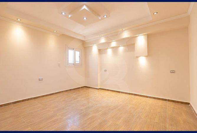 8718716 - صورة العقار 3