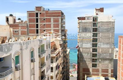 شقة - 2 غرف نوم - 1 حمام للبيع في ميامي - حي اول المنتزة - الاسكندرية