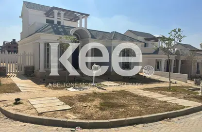 Villa - 3 Bedrooms - 2 Bathrooms for sale in Mountain View iCity - 5th Settlement Compounds - The 5th Settlement - New Cairo City - Cairo