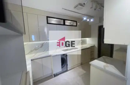 شقة - 3 غرف نوم - 3 حمامات للبيع في لايك فيو ريزيدنس - كمبوندات التجمع الخامس - التجمع الخامس - مدينة القاهرة الجديدة - القاهرة شقة - 3 غرف نوم - 3 حمامات للبيع في لايك فيو ريزيدنس - كمبوندات التجمع الخامس - التجمع الخامس - مدينة القاهرة الجديدة - القاهرة