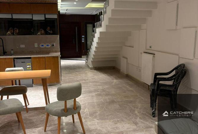 75128279 - Property Image 2