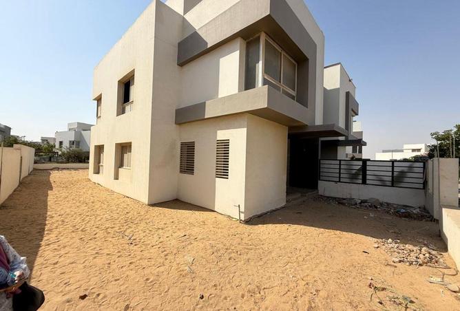 62888150 - Property Main Image