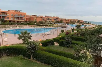 Chalet - 2 Bedrooms - 2 Bathrooms for sale in Blumar - Al Ain Al Sokhna - Suez