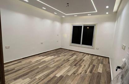 Apartment - 3 Bedrooms - 3 Bathrooms for sale in Al Khamayel city - Sheikh Zayed Compounds - Sheikh Zayed City - Giza