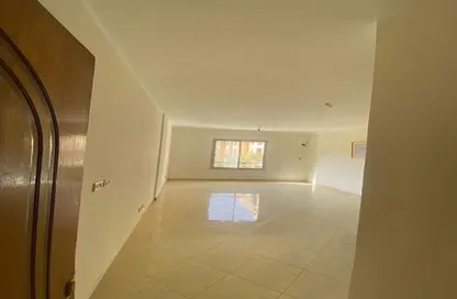 Apartment - 2 Bedrooms - 1 Bathroom for rent in Abou Hanifa Al Noaman St. - Rehab City First Phase - Al Rehab - New Cairo City - Cairo