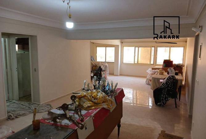 70352855 - صورة العقار 3