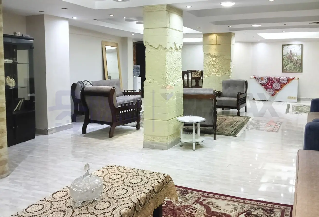 93539405 - Property Main Image