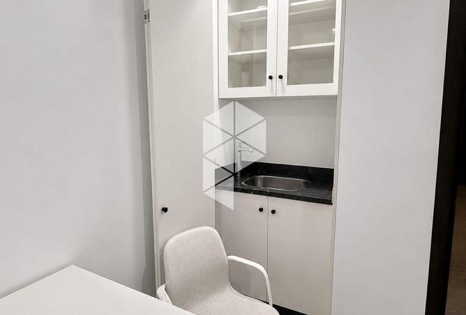 102624404 - Property Image 2