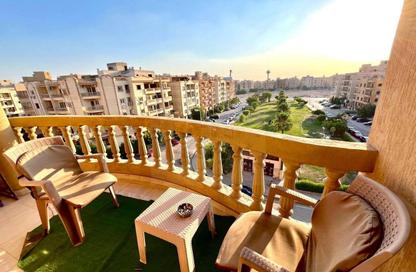 شقة - 3 غرف نوم - 3 حمامات للايجار في عمارات البنفسج - البنفسج - مدينة القاهرة الجديدة - القاهرة