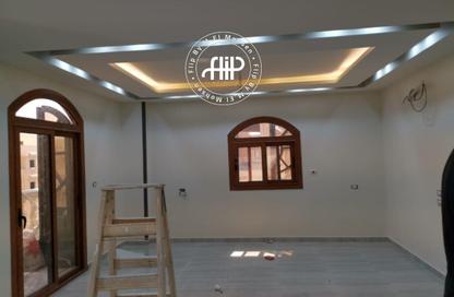 Apartment - 3 Bedrooms - 3 Bathrooms for sale in Sheikh Zayed City - Giza