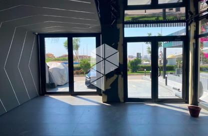 Shop - Studio - 2 for rent in V90 - North Teseen St. - The 5th Settlement - New Cairo City - Cairo