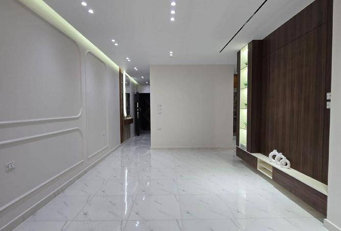 76230618 - Property Image 2