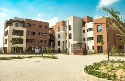 Apartment - 2 Bedrooms - 2 Bathrooms for sale in District 5 - 5th Settlement Compounds - The 5th Settlement - New Cairo City - Cairo