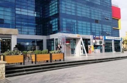 مساحات مكتبية - استوديو - 1 حمام للايجار في مول بوينت 90 - المستثمرين الجنوبية - مدينة القاهرة الجديدة - القاهرة