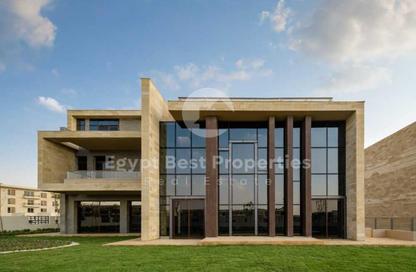 Apartment - 3 - 2 for sale in Taj City - 5th Settlement Compounds - The 5th Settlement - New Cairo City - Cairo