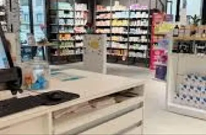 Shop - Studio - 1 Bathroom for sale in Hay El Maadi - Cairo