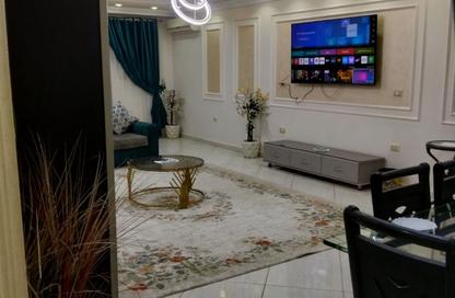 Apartment - 3 Bedrooms - 3 Bathrooms for rent in Mosadak St. - Dokki - Giza
