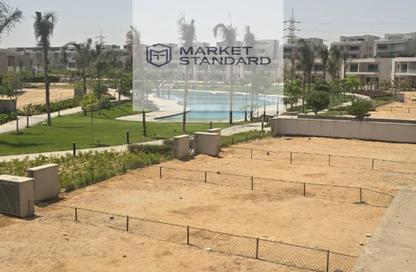 Townhouse - 3 Bedrooms - 4 Bathrooms for sale in Hadaba - Fayoum Desert road - 6 October City - Giza