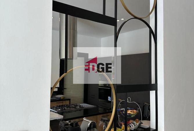 8402305 - Property Image 3